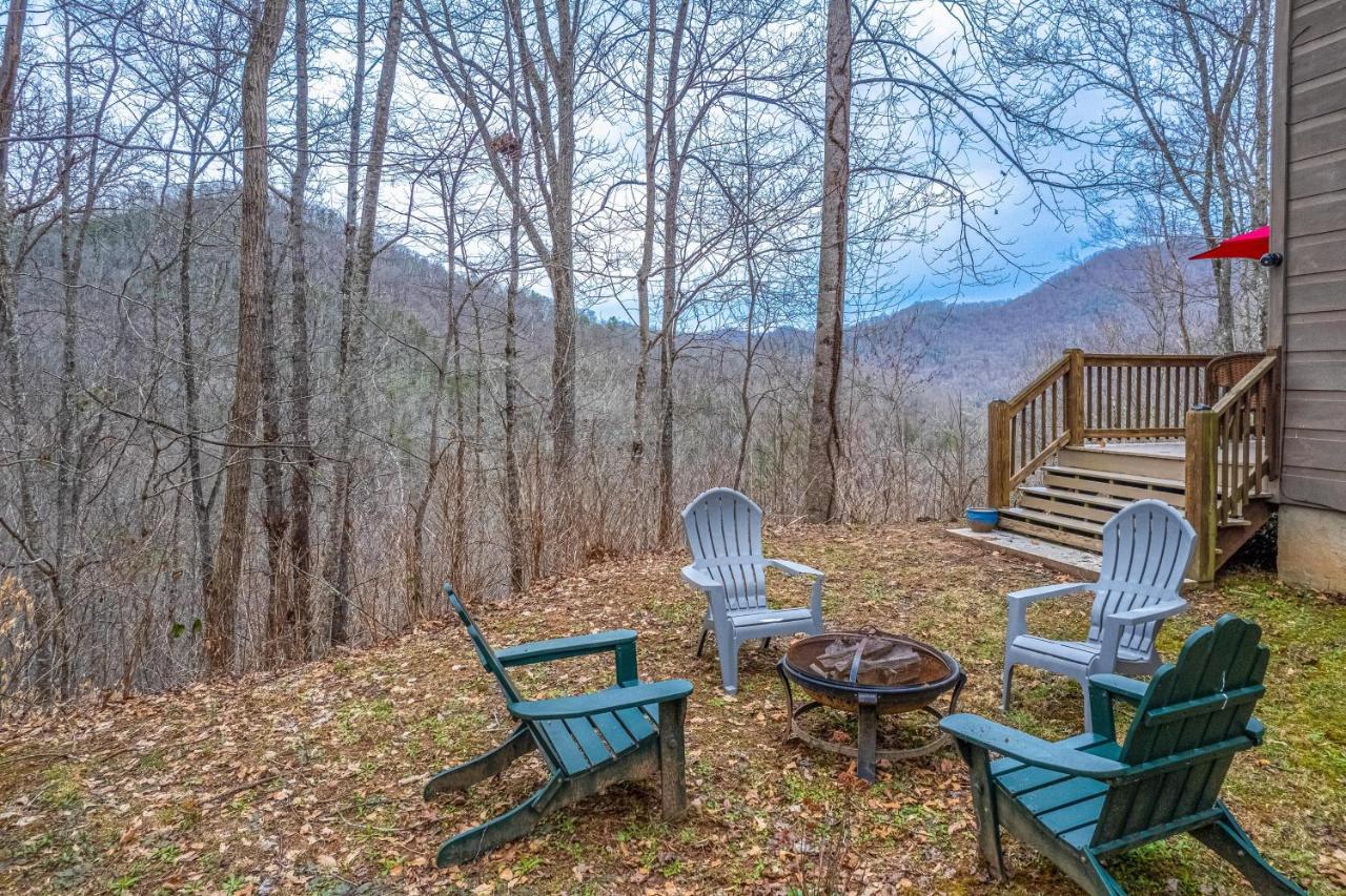 Tree Top Cabin Sylva Exterior photo
